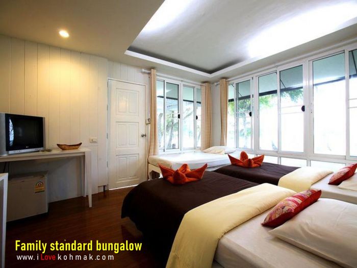 family standard bungalow เกาะหมากรีสอร์ท